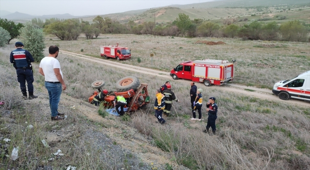 Konya’da devrilen traktörün sürücüsü hayatını kaybetti
