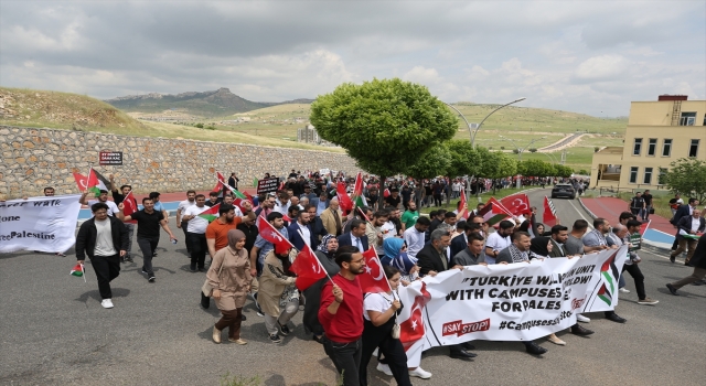 Mardin’de, ABD üniversitelerindeki Filistin eylemlerine destek yürüyüşü