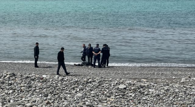 Zonguldak’ta sahilde kadın cesedi bulundu
