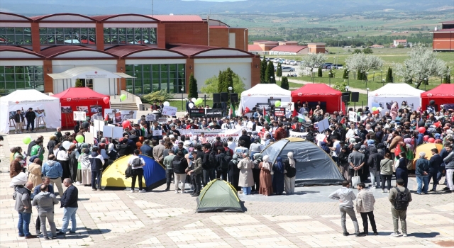 Kastamonu Üniversitesi öğrencileri İsrail’in Gazze saldırılarına karşı yürüdü