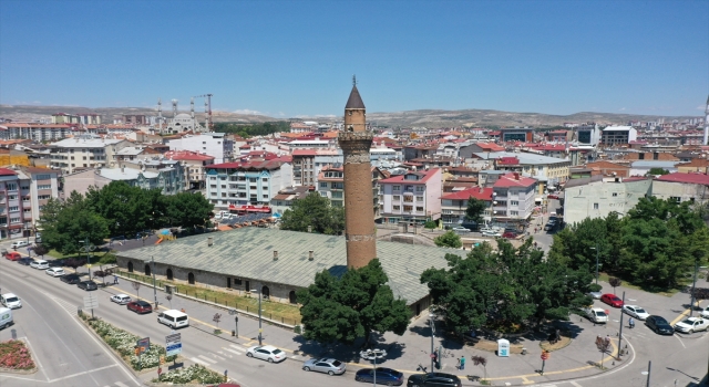 Sivas’taki 827 yıllık Ulu Cami kapsamlı restorasyona hazırlanıyor