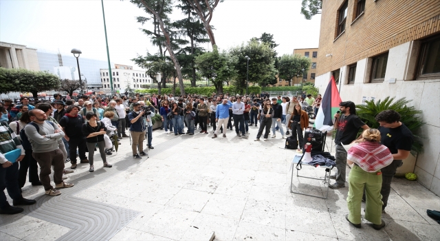 Roma Sapienza Üniversitesi öğrencileri de Filistin’e destek için çadırlar kurdu