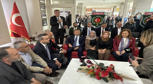CHP Genel Başkanı Özel, Afyonkarahisar Belediyesi ziyaretinde konuştu: 