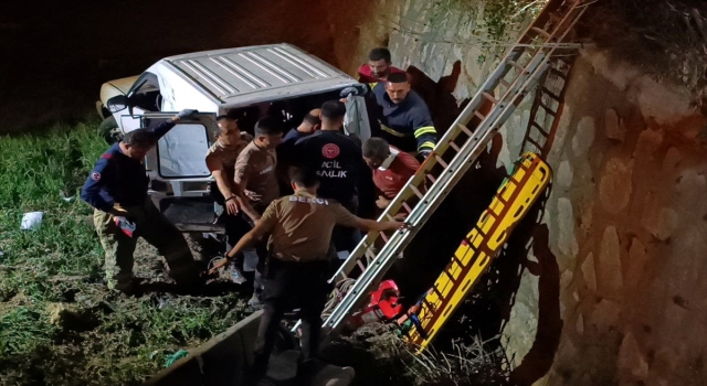 Kırıkkale’de dereye düşen hafif ticari aracın sürücüsü yaralandı
