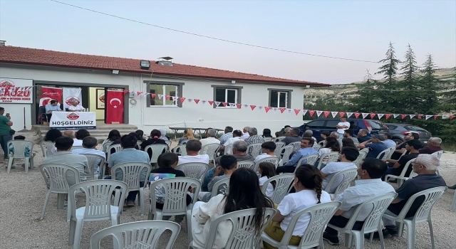 Ordinaryüs Özkul, doğduğu köyde üniversite öğrencilerine tavsiyelerde bulundu: