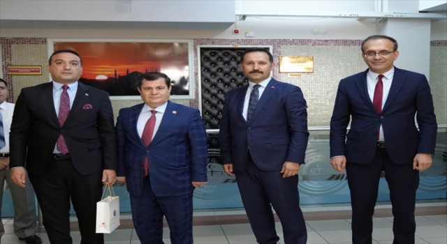 Bakırköy Adliyesi’nde yeni görev yerlerine atanan cumhuriyet başsavcılarına veda töreni