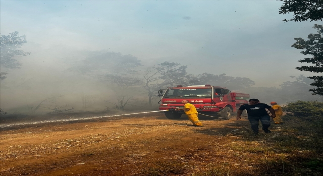 Balıkesir Kepsut’ta çıkan orman yangınına müdahale ediliyor