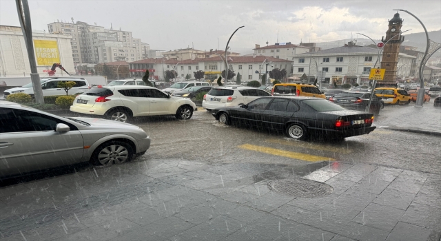 Yozgat’ta sağanak etkili oldu