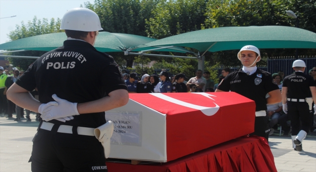 Bursa’da kanserden ölen polis memuru için emniyette tören düzenlendi