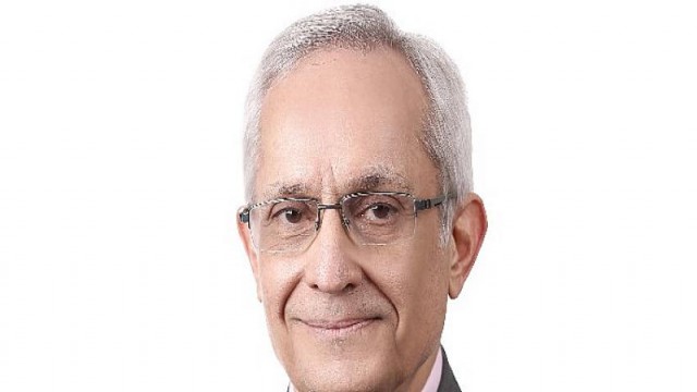Yeditepe Üniversitesi Eczacılık Fakültesi Farmakognozi ve Fitoterapi Anabilim Dalı Başkanı Prof. Dr. Erdem Yeşilada’dan kadınlara özel tavsiyeler