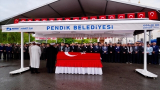 Şehit Komiser Gökhan Özer’in cenazesi İstanbul’da toprağa verildi
