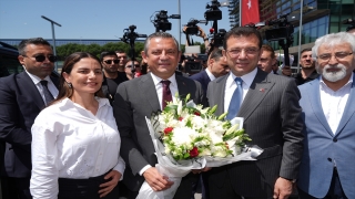 CHP Genel Başkanı Özgür Özel, İBB Başkanı İmamoğlu’nu ziyaret etti