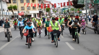 Düzce’de ”11. Yeşilay Bisiklet Turu” düzenlendi